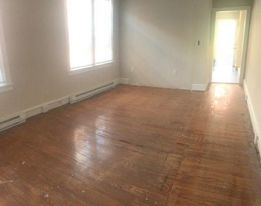 4529 Baltimore Avenue - Photo Thumbnail 6