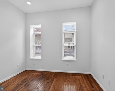 1729 W Master Street - Photo Thumbnail 11