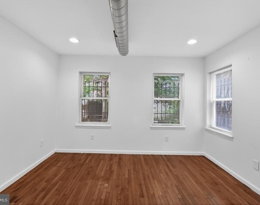1729 W Master Street - Photo Thumbnail 7