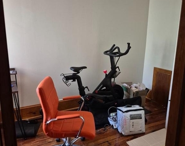 1242 S Greylock Street - Photo Thumbnail 4