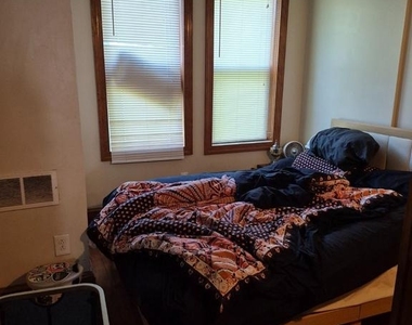 1242 S Greylock Street - Photo Thumbnail 3