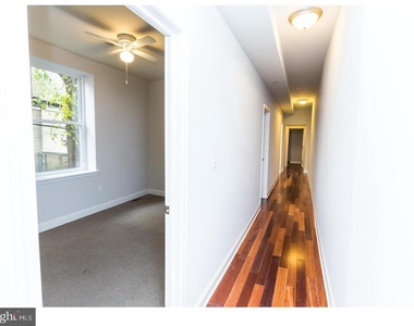 931 N 19th Street - Photo Thumbnail 4