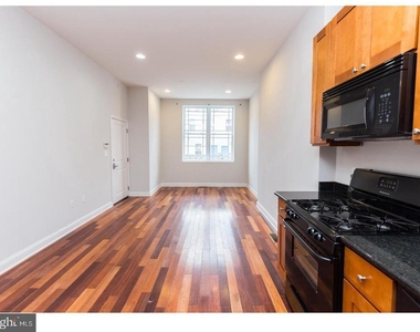 931 N 19th Street - Photo Thumbnail 1