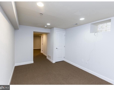 931 N 19th Street - Photo Thumbnail 23