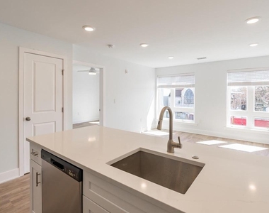 1616 N Bailey Street - Photo Thumbnail 11