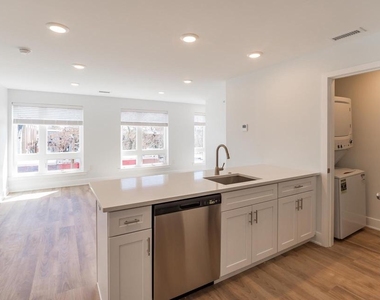 1616 N Bailey Street - Photo Thumbnail 10