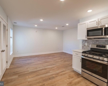 1616 N Bailey Street - Photo Thumbnail 6
