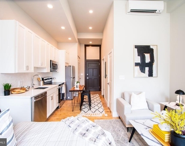1300 S 19th Street - Photo Thumbnail 4