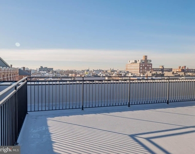 769 S 10th Street - Photo Thumbnail 11