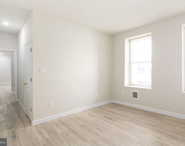 702 E Chelten Avenue - Photo Thumbnail 10