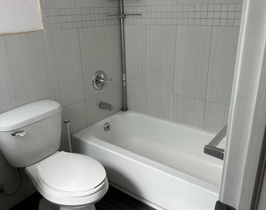 1224 Snyder Avenue - Photo Thumbnail 5