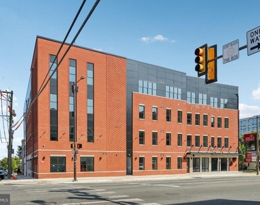 813 Broad Street N - Photo Thumbnail 1
