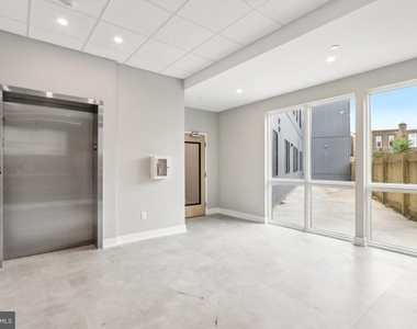 1622 Point Breeze Avenue - Photo Thumbnail 17