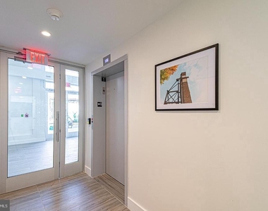 1524 South Street - Photo Thumbnail 18