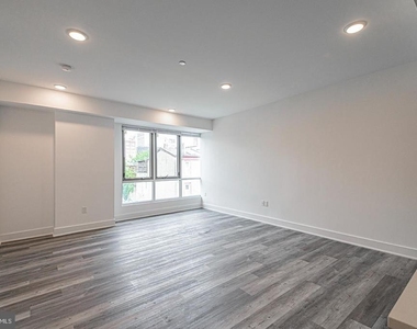 1524 South Street - Photo Thumbnail 1