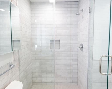 1411-1 Walnut Street - Photo Thumbnail 25