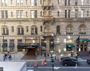 1411-1 Walnut Street - Photo Thumbnail 13