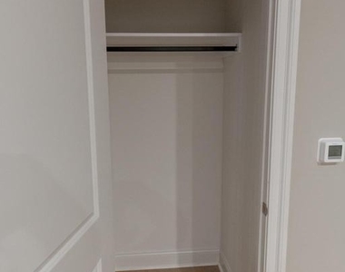 1411-1 Walnut Street - Photo Thumbnail 10