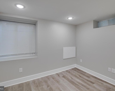 2019 N College Avenue - Photo Thumbnail 14