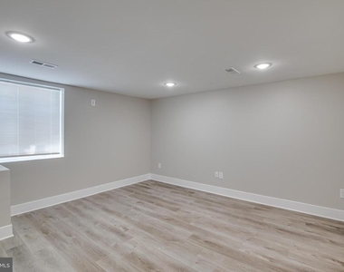 2019 N College Avenue - Photo Thumbnail 16