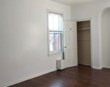 2043 Mount Vernon Street - Photo Thumbnail 12