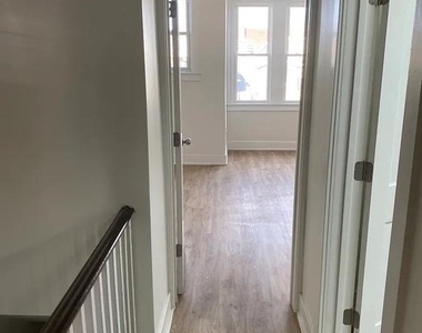 6603 Ogontz Avenue - Photo Thumbnail 4