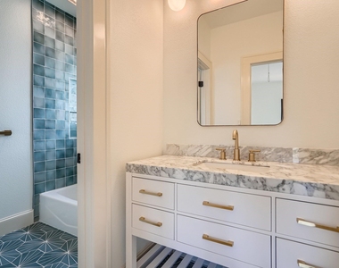 2625 Mccullough St - Photo Thumbnail 18