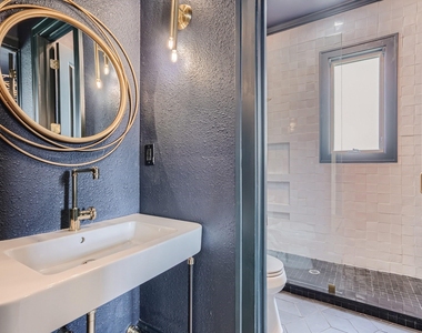 2625 Mccullough St - Photo Thumbnail 14