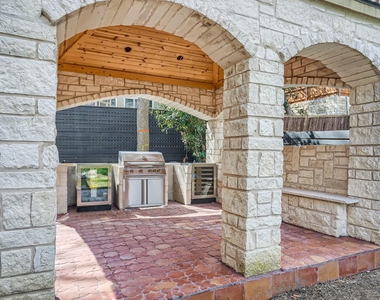2625 Mccullough St - Photo Thumbnail 25