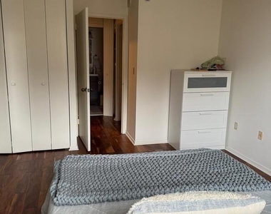 2020 Walnut Street - Photo Thumbnail 11