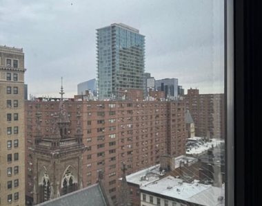 2020 Walnut Street - Photo Thumbnail 14