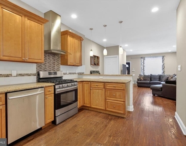 3408 Richmond Street - Photo Thumbnail 8
