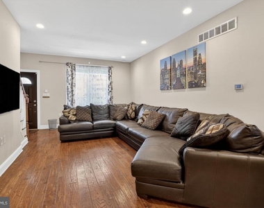 3408 Richmond Street - Photo Thumbnail 3