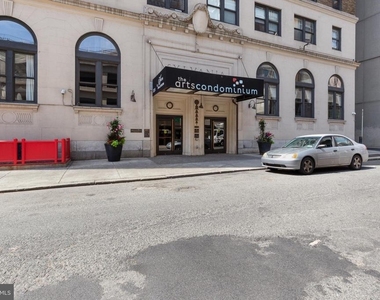 1324 Locust Street - Photo Thumbnail 25