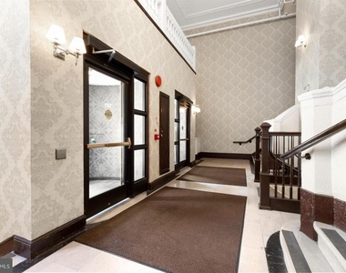 1324 Locust Street - Photo Thumbnail 18