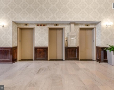 1324 Locust Street - Photo Thumbnail 28