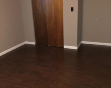 218 Delmar Street - Photo Thumbnail 18