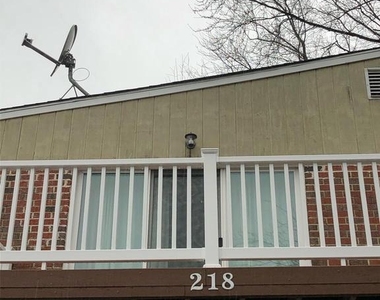 218 Delmar Street - Photo Thumbnail 1