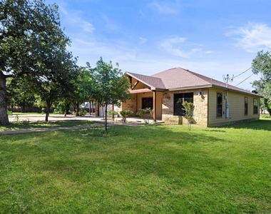 1404 Kings Valley Dr - Photo Thumbnail 2