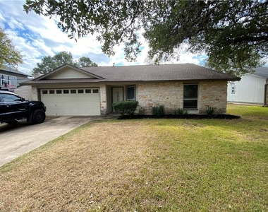 4913 Wing Rd - Photo Thumbnail 1