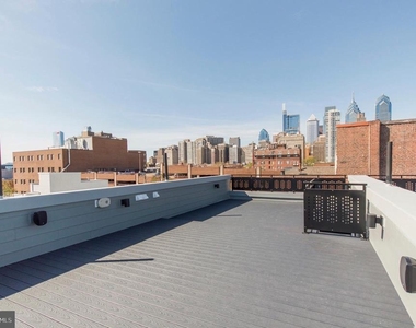 1703 Bainbridge Street - Photo Thumbnail 17