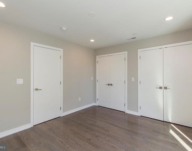 1703 Bainbridge Street - Photo Thumbnail 14