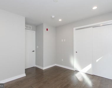 720 S Sartain Street - Photo Thumbnail 10