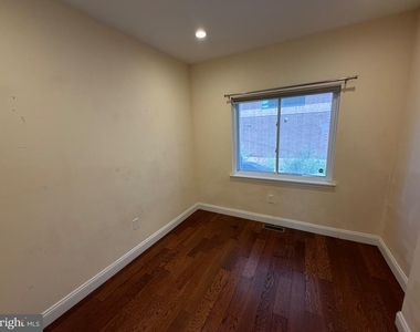 1614 Cambridge Street - Photo Thumbnail 5