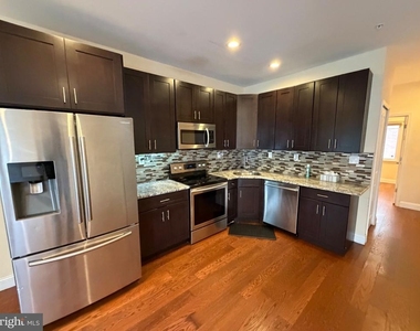 1614 Cambridge Street - Photo Thumbnail 3