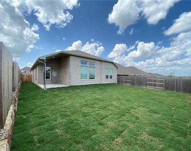 481 Leadtree Loop - Photo Thumbnail 19