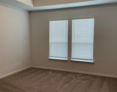 481 Leadtree Loop - Photo Thumbnail 13