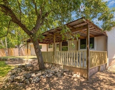 2121 Trede Dr - Photo Thumbnail 21