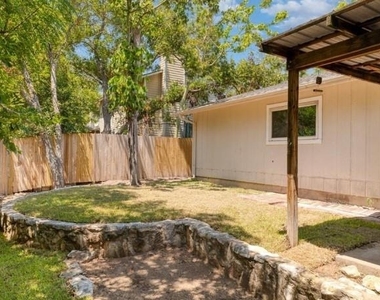 2121 Trede Dr - Photo Thumbnail 22