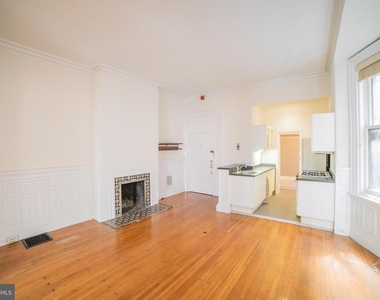 1919 Spruce Street - Photo Thumbnail 3